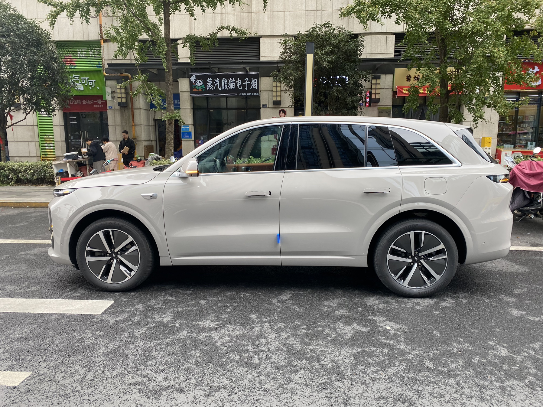 J9旗舰集团ONE口碑_J9旗舰集团汽车